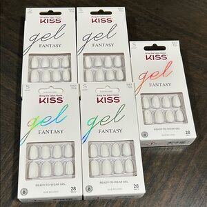 Kiss Gel Fantasy Ready-to-Wear Gel Nails - White